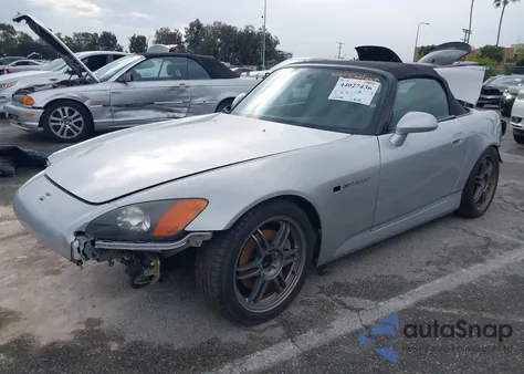 2002 Honda S2000 z USA, uszkodzony, nr VIN JHMAP114X2T000918